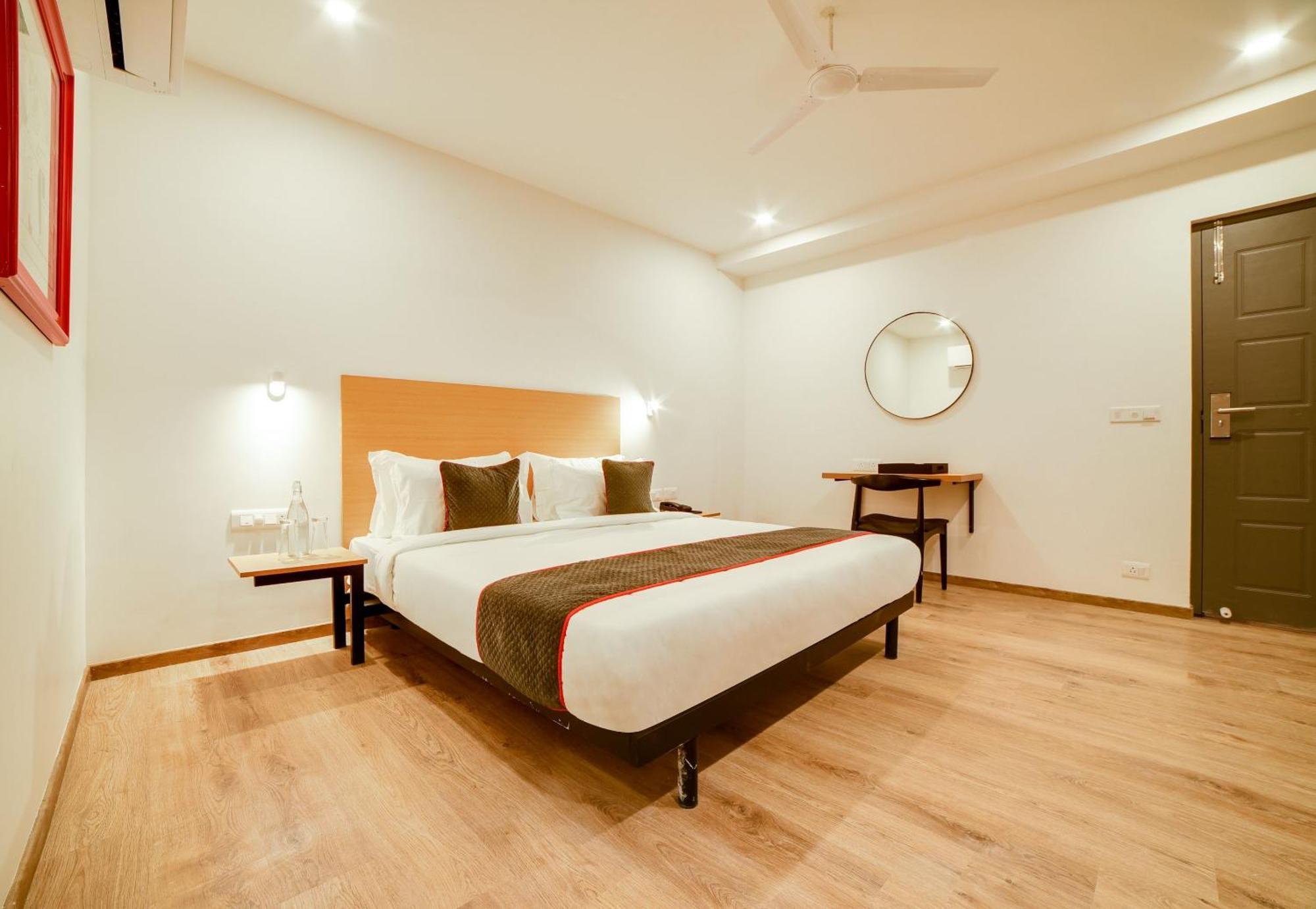 Super Townhouse Hosur Main Road Bommanahalli Near Gopalan Innovation Mall Μπανγκαλόρ Εξωτερικό φωτογραφία