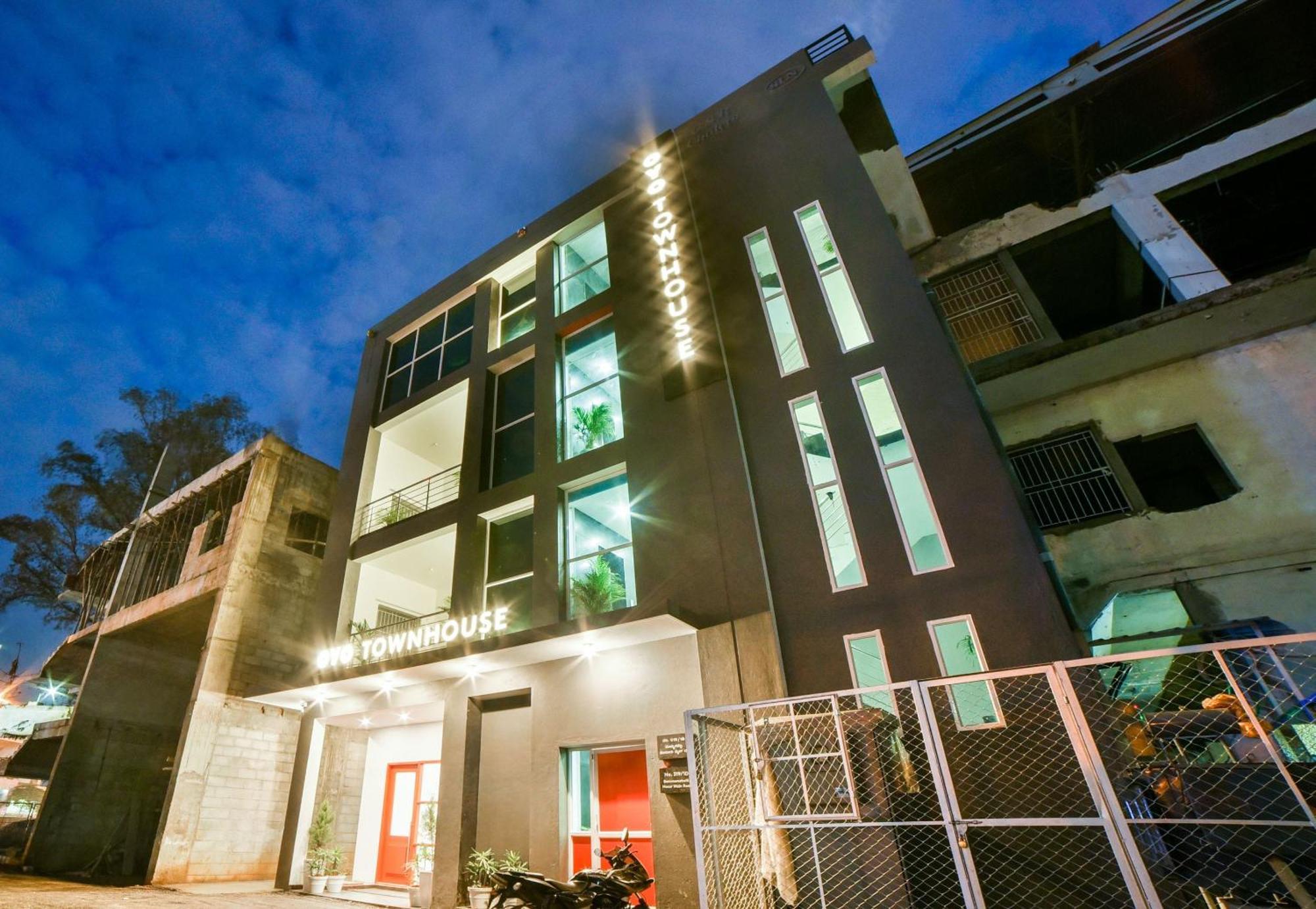 Super Townhouse Hosur Main Road Bommanahalli Near Gopalan Innovation Mall Μπανγκαλόρ Εξωτερικό φωτογραφία