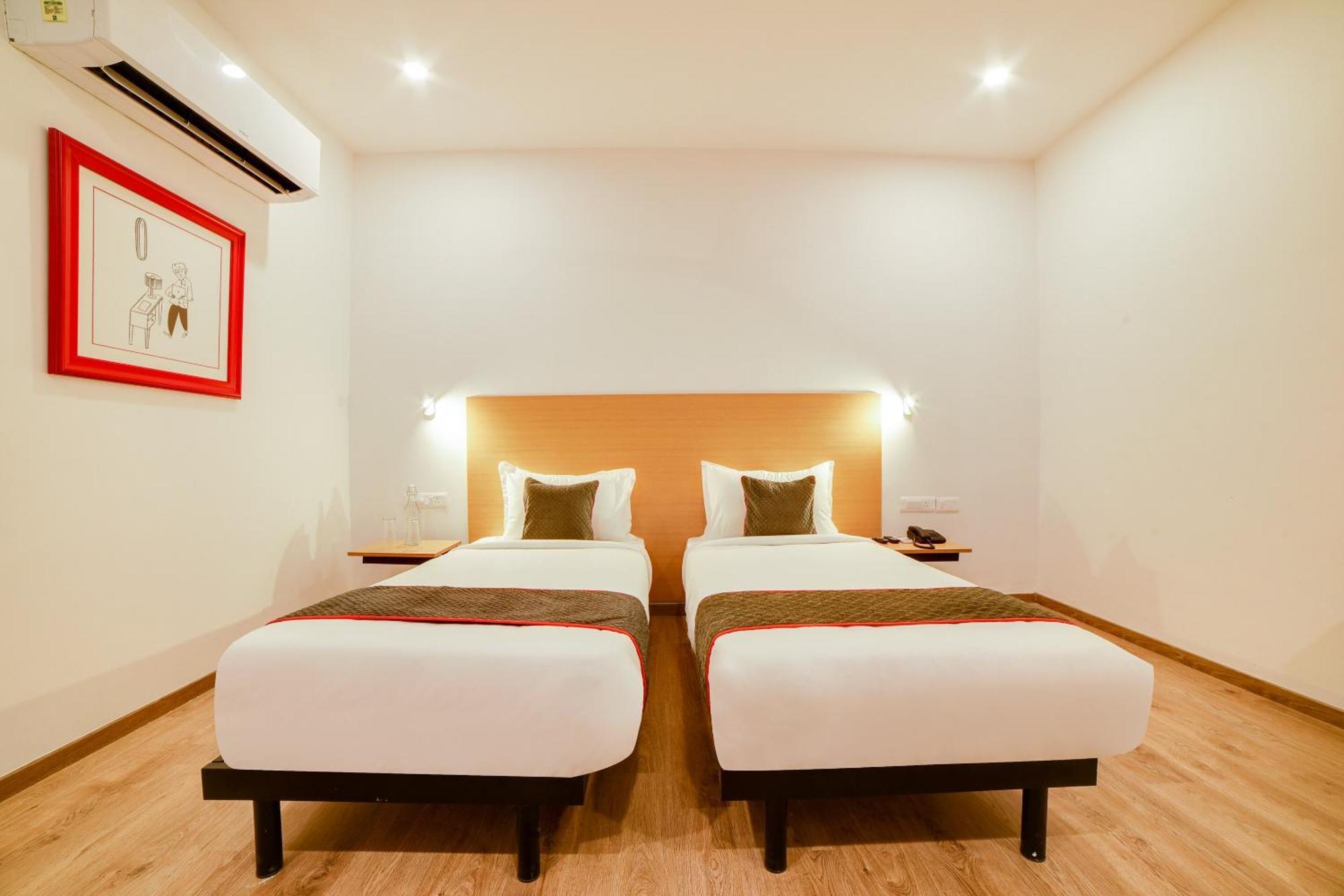 Super Townhouse Hosur Main Road Bommanahalli Near Gopalan Innovation Mall Μπανγκαλόρ Εξωτερικό φωτογραφία
