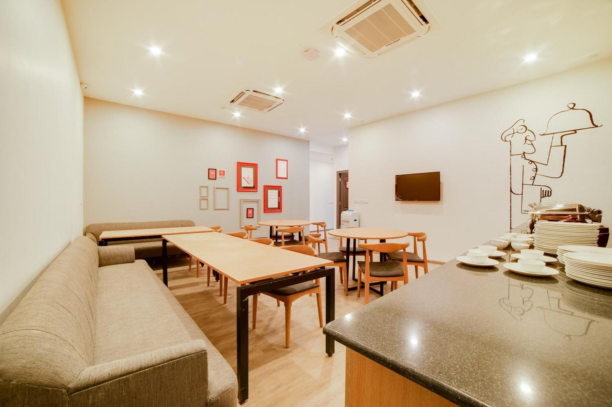 Super Townhouse Hosur Main Road Bommanahalli Near Gopalan Innovation Mall Μπανγκαλόρ Εξωτερικό φωτογραφία